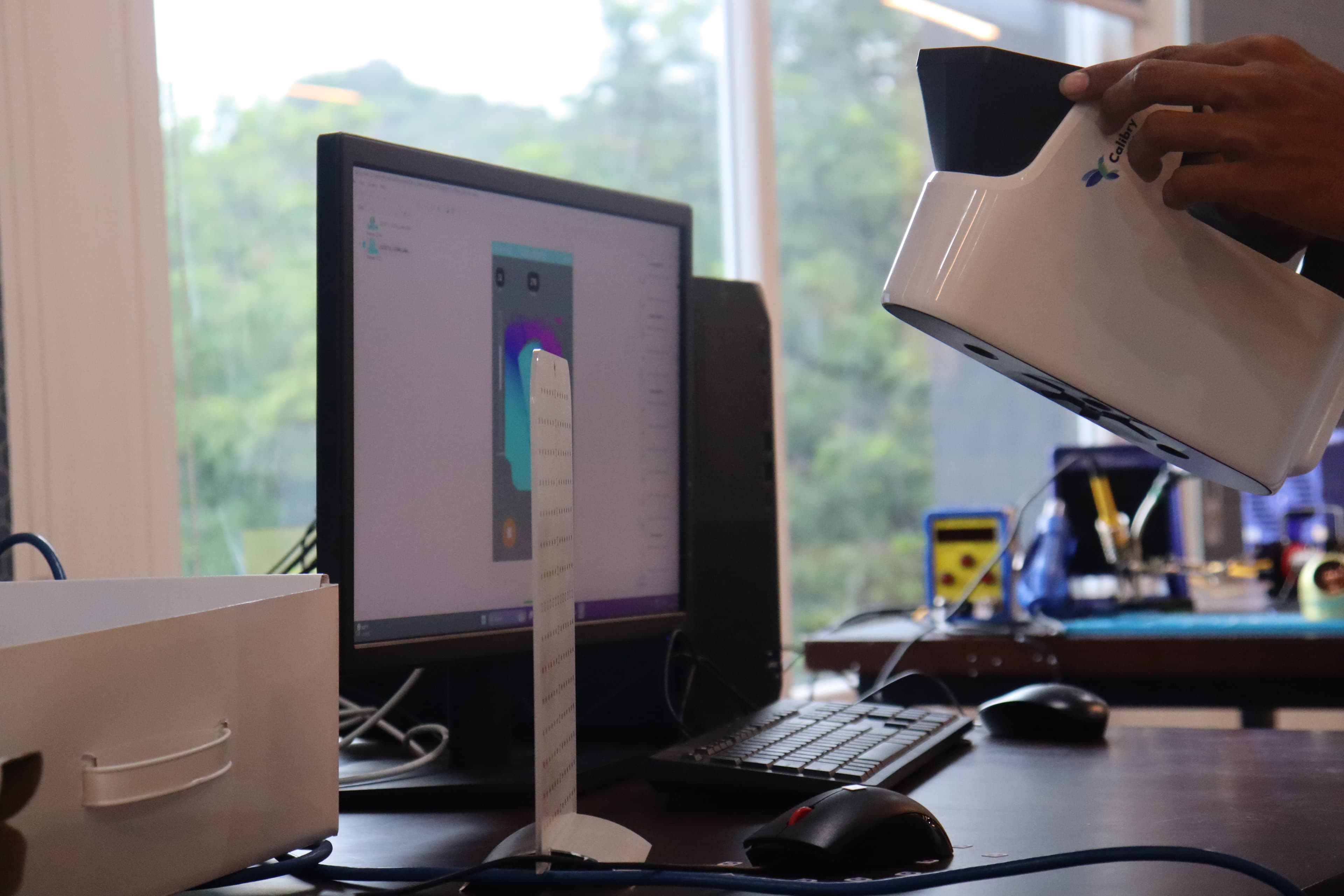 Calibry Mini 3D Scanner and its Accessories - Preview